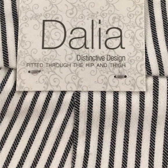 NWT Dalia Modern Fit Striped Pants, Black/Ivory, Stretchy, Size 10 - Picture 8 of 9